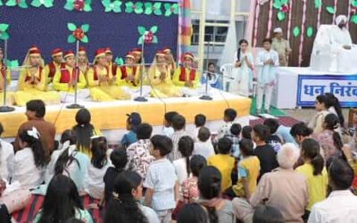 बाल समागम में बच्चों ने बिखेरी आध्यात्मिक चेतना की रोशनी, सतगुरु की शिक्षाओं से संस्कारवान बन रही नई पीढ़ी